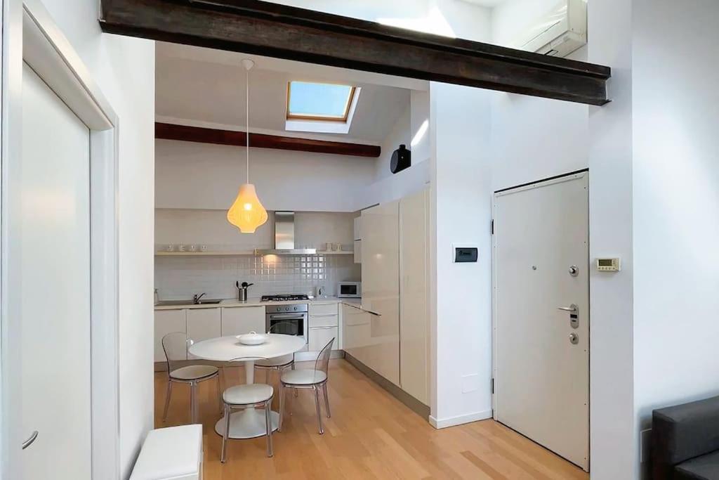 Ferienwohnung Casa Moira - Affitti Brevi Italia Lecco Exterior foto