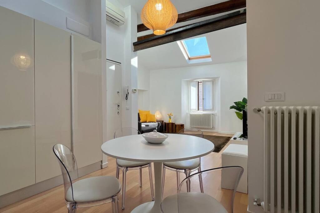 Ferienwohnung Casa Moira - Affitti Brevi Italia Lecco Exterior foto